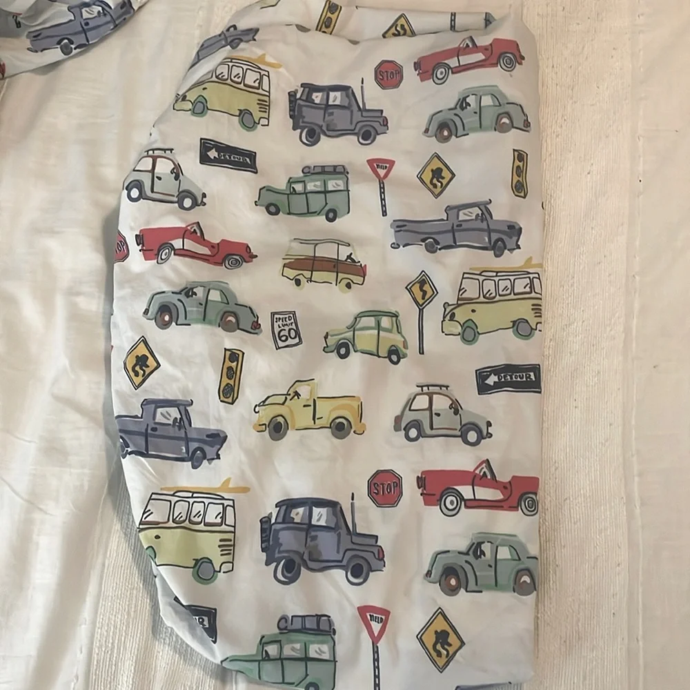 Crate&Kids Colorful Car Print organic Bedding Sheets